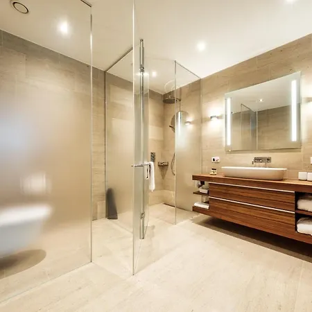 Luxury For 4 With Panorama Terrace & 5-star Access