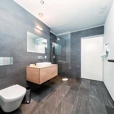 Luxury For 4 With Panorama Terrace & 5-star Access Apartment