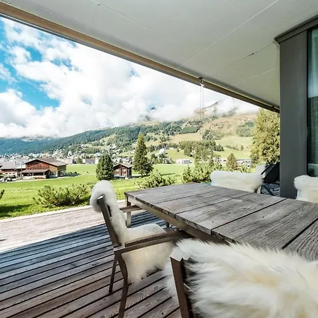 Apartament Luxury Davos Apt For 4 With Panorama Terrace & 5-Star Hotel Spa Access