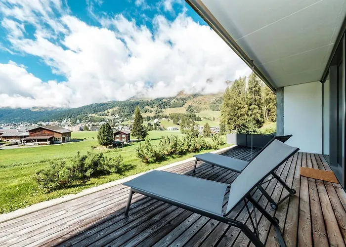 Luxury Davos Apt For 4 With Panorama Terrace & 5-Star Hotel Spa Access Appartement *