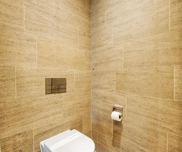 Luxury Davos Apt For 4 With Panorama Terrace & 5-Star Hotel Spa Access * 다보스